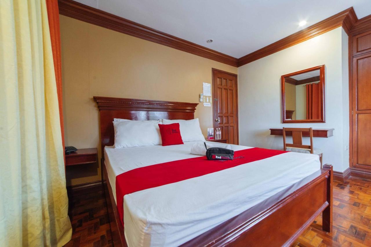 Reddoorz Plus @ Starhomes Olivianville Tarlac City Exterior photo
